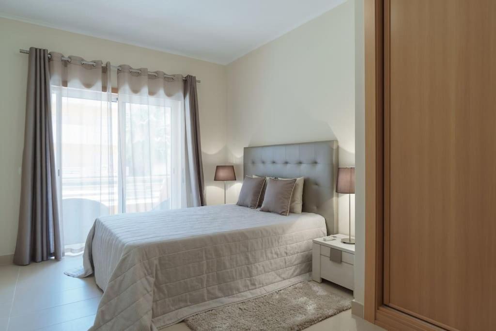New !! One Bedroom - Banda Musical Blue Apartment